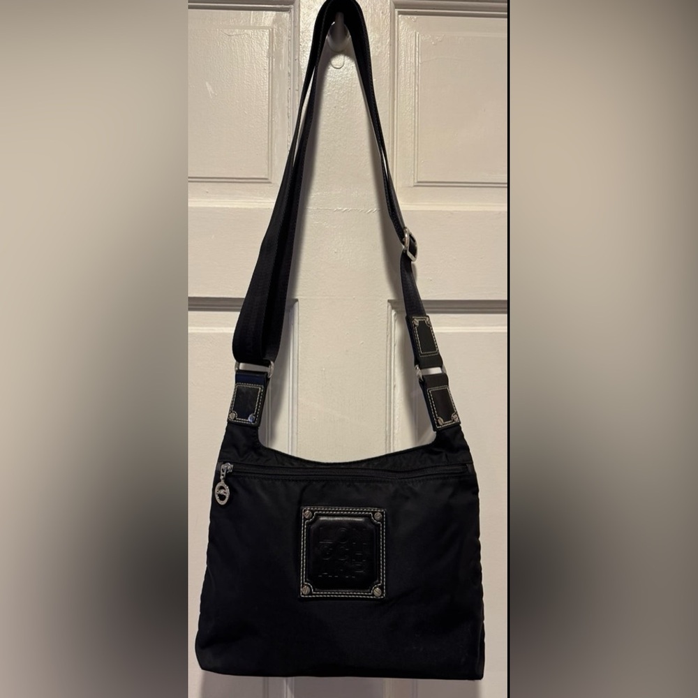 Pre-Loved Longchamp Nylon/ Leather Crossbody Black Bag